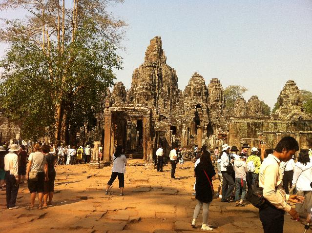 bayon.jpg